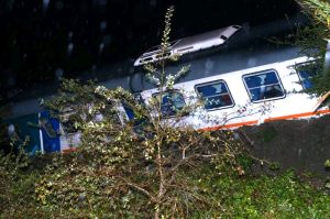 treno deragliato