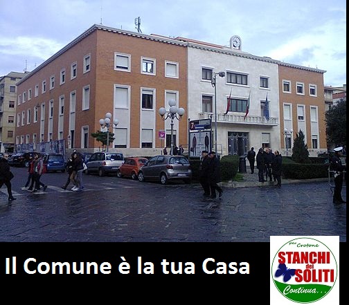 Palazzo_Comunale,_Crotone_(1)