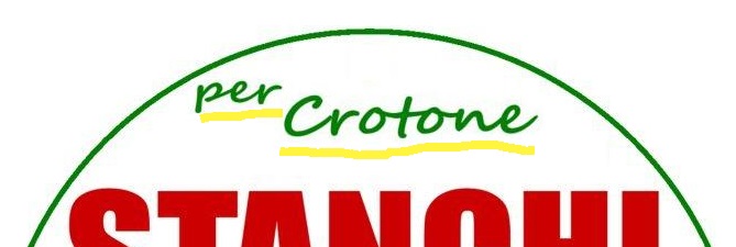 la-mano-dei-bambini-con-la-matita-dissipa-il-cuore-12576113