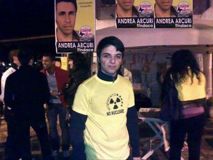 Simone Riolo candidato con Stanchi dei Soliti alle elezioni comunali del 2011